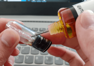 ilikevape.com Portable Vape maintenance tutorial: cleaning, refilling, charging, the whole process, novices can take a look.