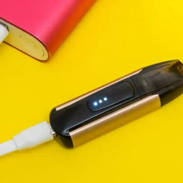 type-c-charging-vape-device