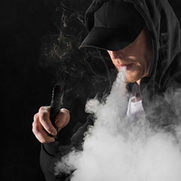 ilikevape.com Portable Vape maintenance tutorial: cleaning, refilling, charging, the whole process, novices can take a look.
