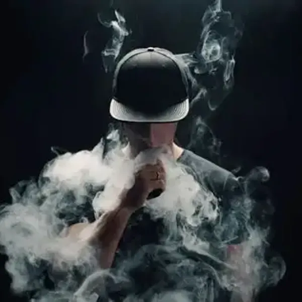 Vape-Cloud-chasing